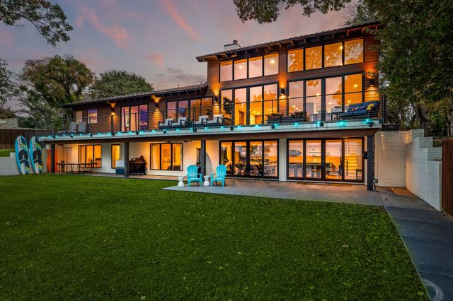 7900 Skylake Drive, Fort Worth, TX 76179