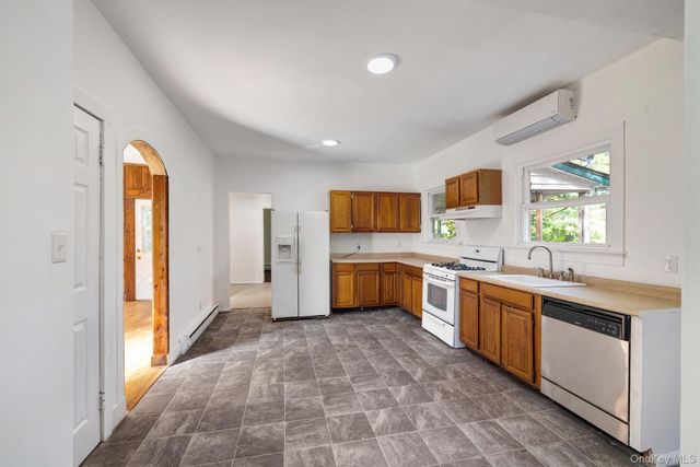 1463 Briscoe Road, Swan Lake, NY 12783