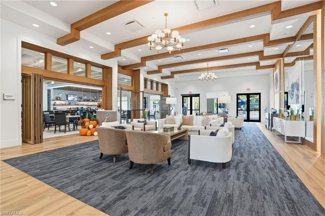 11394 Jacaranda DR, Naples, FL 34120