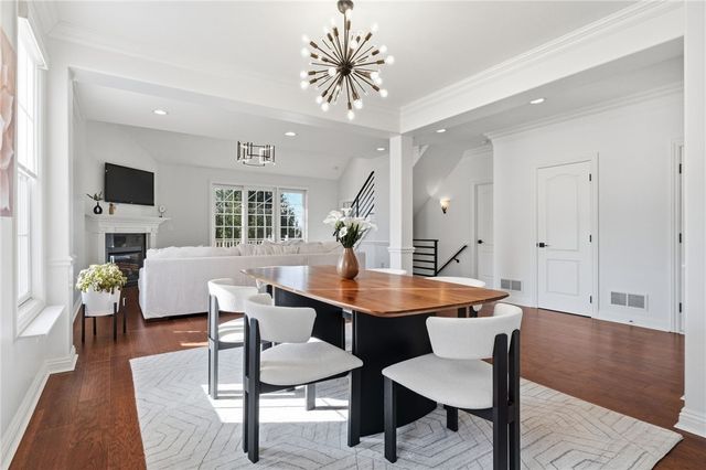 1742 Waterleaf Dr, Franklin Park, PA 15143