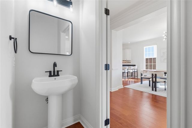 1742 Waterleaf Dr, Franklin Park, PA 15143