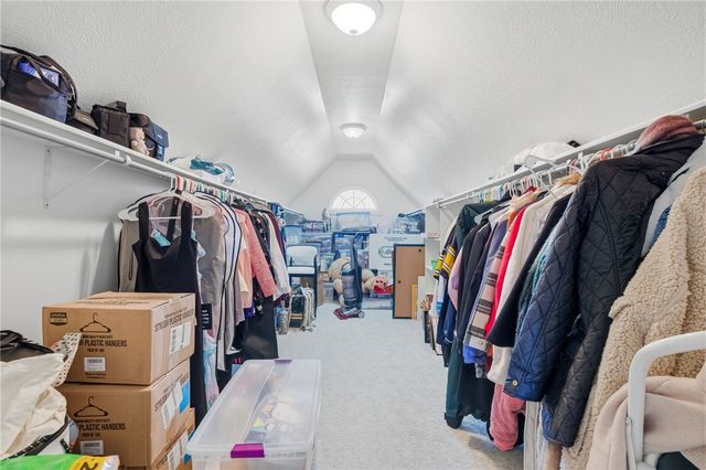 1742 Waterleaf Dr, Franklin Park, PA 15143