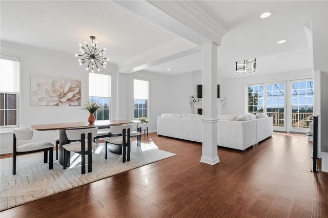 1742 Waterleaf Dr, Franklin Park, PA 15143