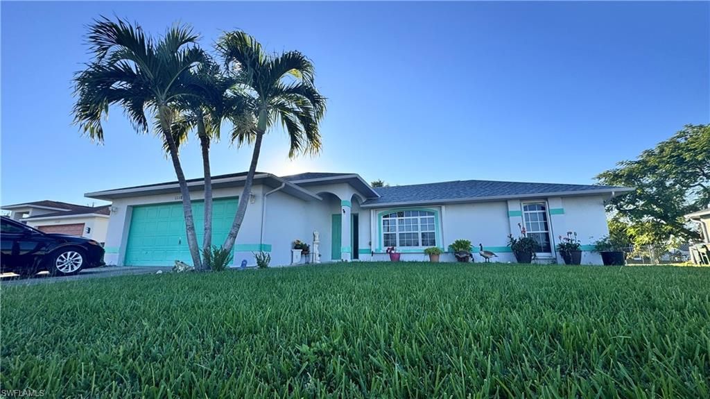 Image 1 of property listing at 1118 SE 5th PL, Cape Coral, FL 33990