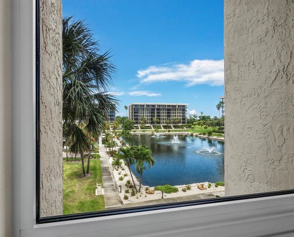1075 GULF OF MEXICO DRIVE 205, Longboat Key, FL 34228