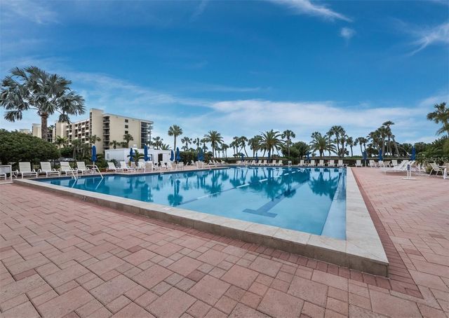 1075 GULF OF MEXICO DRIVE 205, Longboat Key, FL 34228