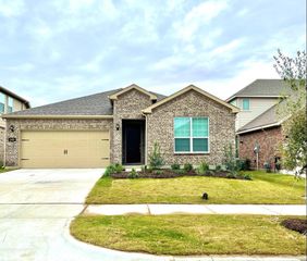 2409 Rooster Lane, Northlake, TX 76247