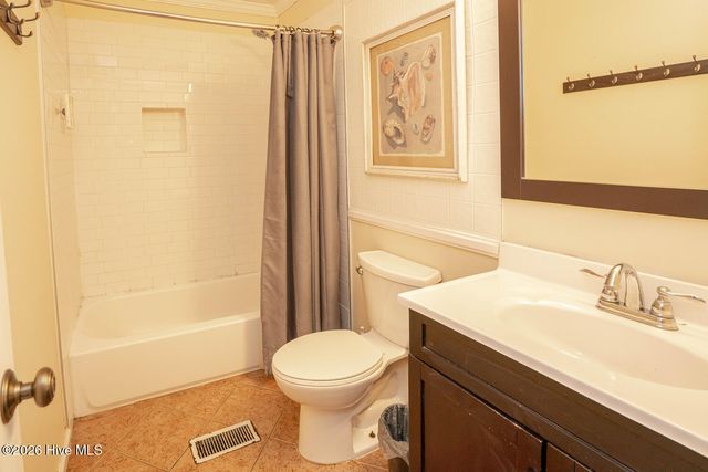 4505 N Kings Highway Apt D9, Myrtle Beach, SC 29577