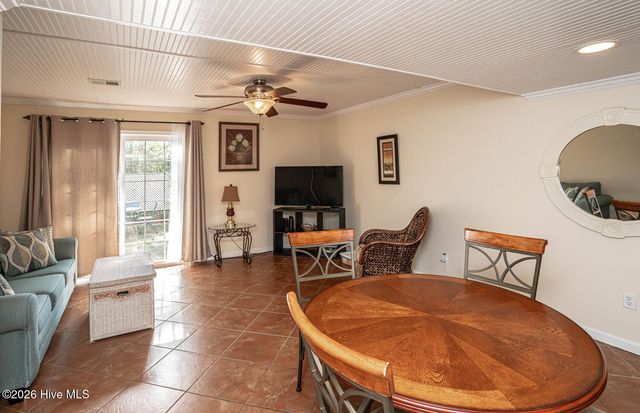 4505 N Kings Highway Apt D9, Myrtle Beach, SC 29577