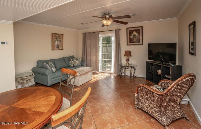 4505 N Kings Highway Apt D9, Myrtle Beach, SC 29577