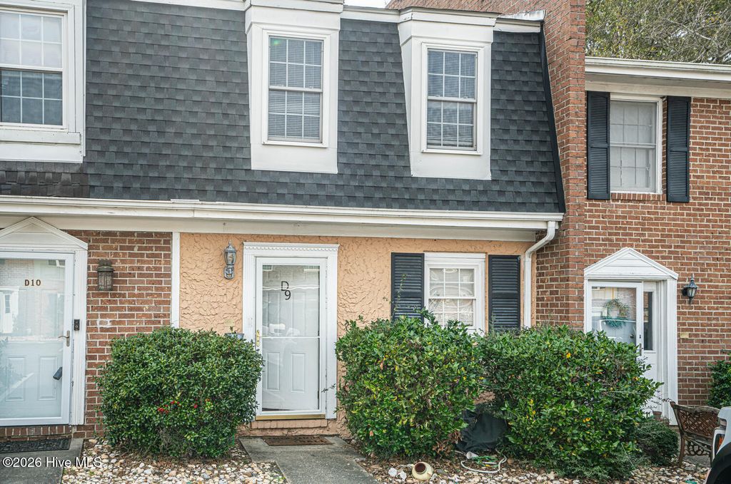 4505 N Kings Highway Apt D9, Myrtle Beach, SC 29577