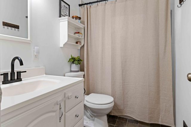 24662 Harrison St, Foresthill, CA 95631