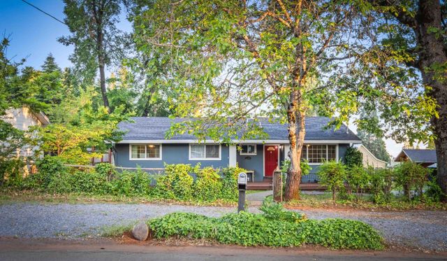 24662 Harrison St, Foresthill, CA 95631