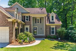 5706 Maylandia Road, Charlotte, NC 28269