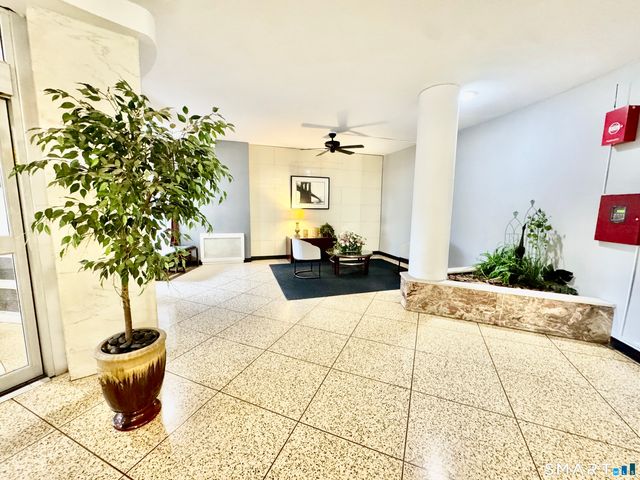 71 Strawberry Hill Avenue 421, Stamford, CT 06902