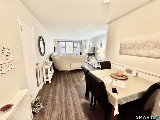 71 Strawberry Hill Avenue 421, Stamford, CT 06902