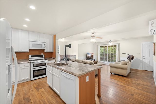 365 FCR 971, Mexia, TX 76667