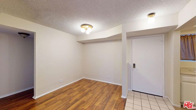 15215 Magnolia Boulevard 110, Sherman Oaks, CA 91403