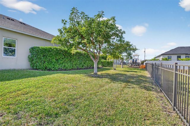 1522 NW 38TH AVENUE, Cape Coral, FL 33993