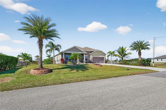 1522 NW 38TH AVENUE, Cape Coral, FL 33993