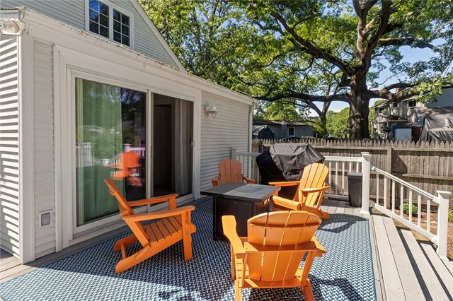 11 N Shore Street, Warwick, RI 02889