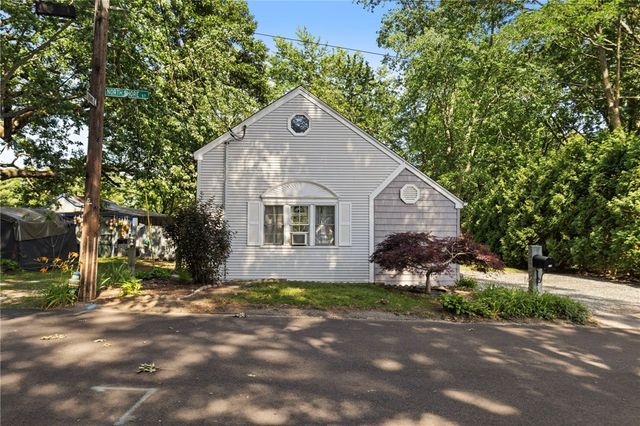 11 N Shore Street, Warwick, RI 02889