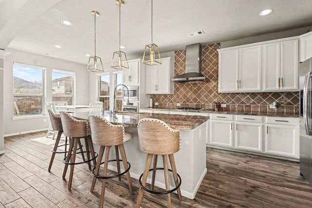 9735 Clear Diamond Drive, Rosharon, TX 77583