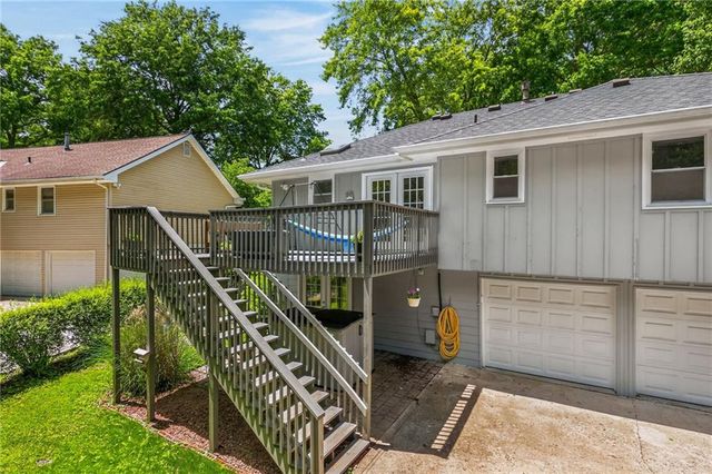 8019 N Brooklyn Avenue, Kansas City, MO 64118