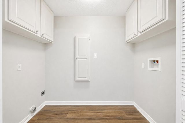 16310 Emberwood Drive, Houston, TX 77070