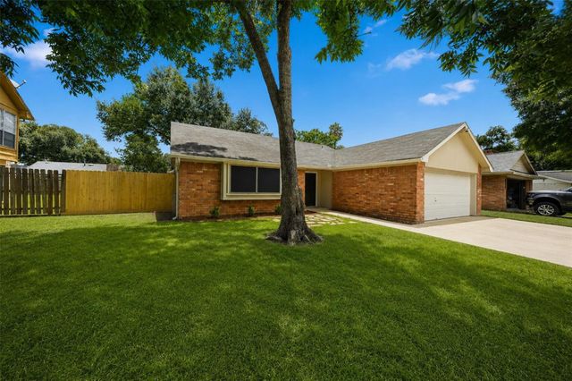16310 Emberwood Drive, Houston, TX 77070