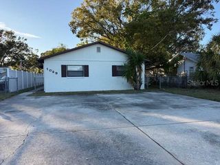 1029 10TH STREET NW B, Largo, FL 33770