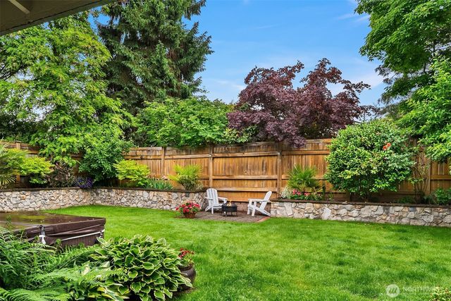 524 7th Ave, Kirkland, WA 98033