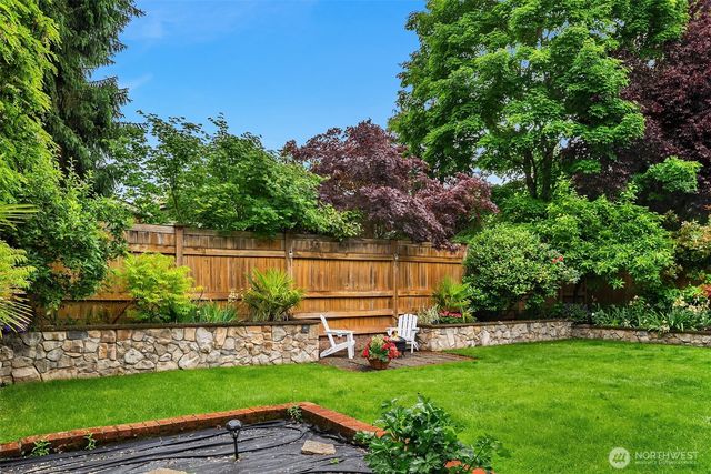 524 7th Ave, Kirkland, WA 98033
