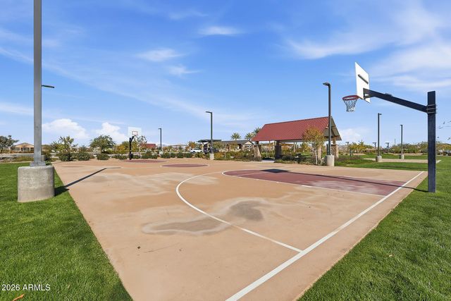 2486 E Dolcetto Drive, San Tan Valley, AZ 85143