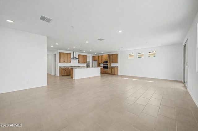 2486 E Dolcetto Drive, San Tan Valley, AZ 85143