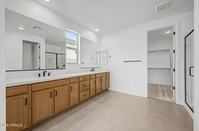 2486 E Dolcetto Drive, San Tan Valley, AZ 85143