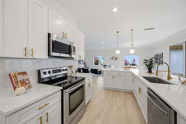 4320 MARCOTT CIRCLE, Sarasota, FL 34233