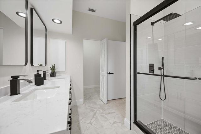 4320 MARCOTT CIRCLE, Sarasota, FL 34233