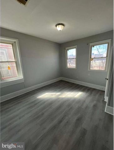 5547 W JEFFERSON ST, Philadelphia, PA 19131