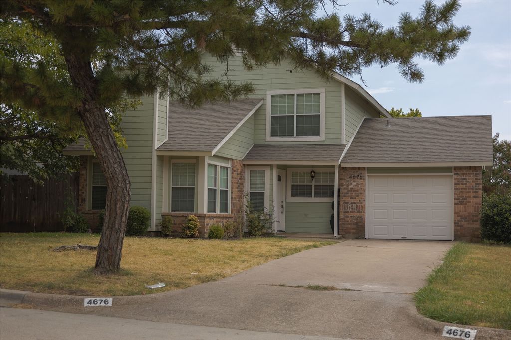 4676 Bracken Drive, Fort Worth, TX 76137 — exterior