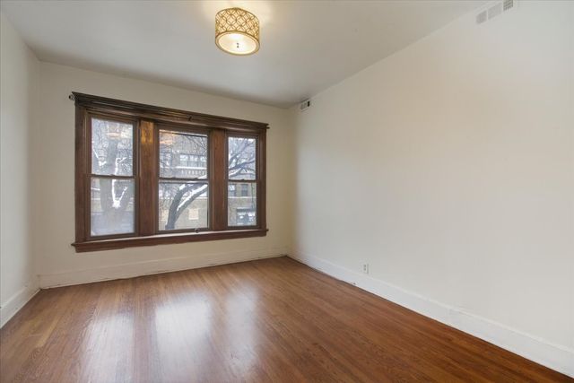 4000 N Southport Avenue 2N, Chicago, IL 60613