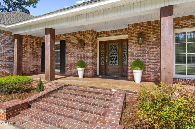 211 Lake Terrace Place, Brandon, MS 39047