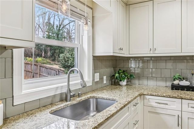 364 W Parkwood Road, Decatur, GA 30030