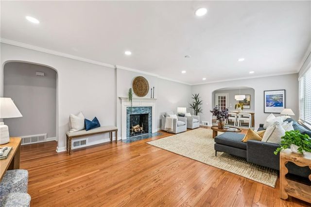 364 W Parkwood Road, Decatur, GA 30030