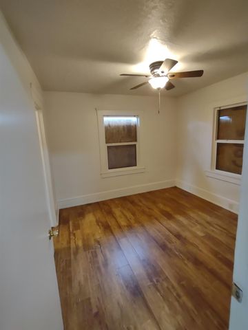 2365 E Church St, Stockton, CA 95205