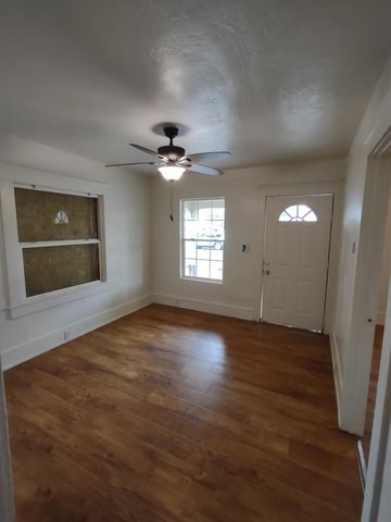 2365 E Church St, Stockton, CA 95205