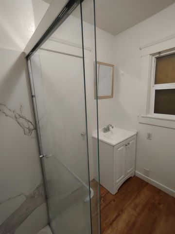 2365 E Church St, Stockton, CA 95205