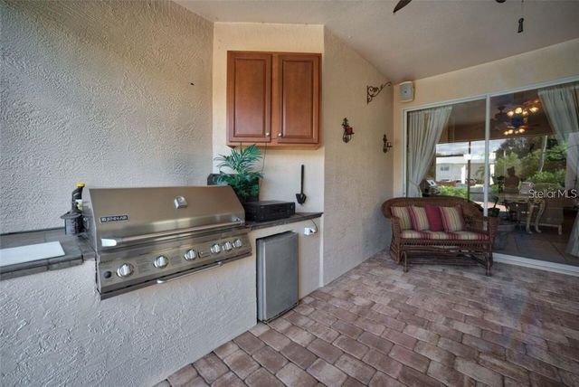 6614 64TH, Bradenton, FL 34203