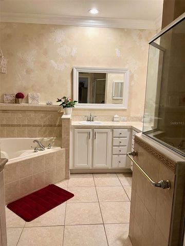 6614 64TH, Bradenton, FL 34203