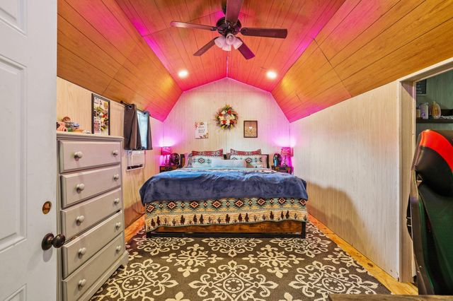 981 County Road 4918, Trenton, TX 75490